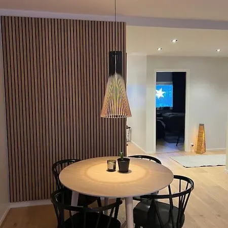 아파트 Vaasa Central Apartment 바사